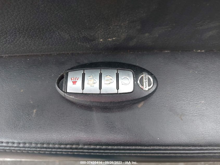 2017 NISSAN ROGUE SV/SL - 5N1AT2MV6HC820781