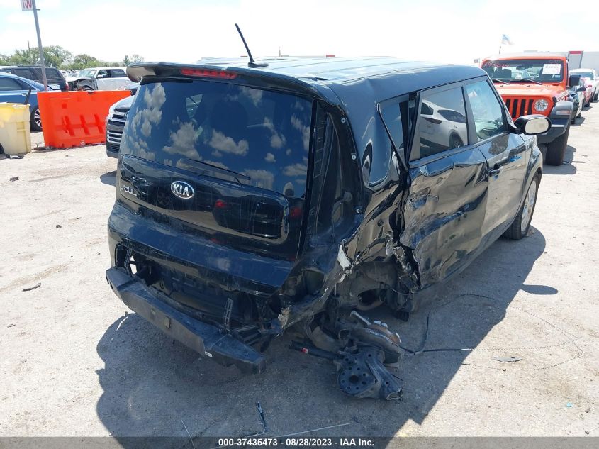 2015 KIA SOUL + - KNDJP3A56F7213076