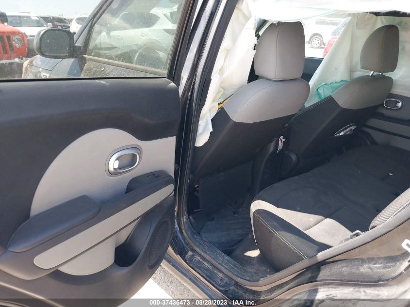 2015 KIA SOUL + - KNDJP3A56F7213076