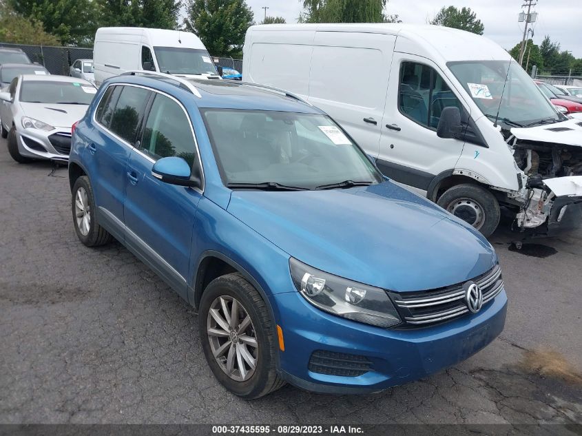 WVGSV7AX6HK009862 VOLKSWAGEN TIGUAN WOLFSBURG 2017