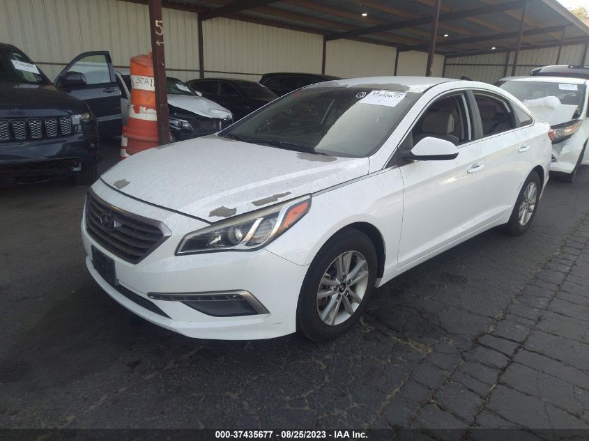 2015 HYUNDAI SONATA 2.4L SE - 5NPE24AF5FH009766