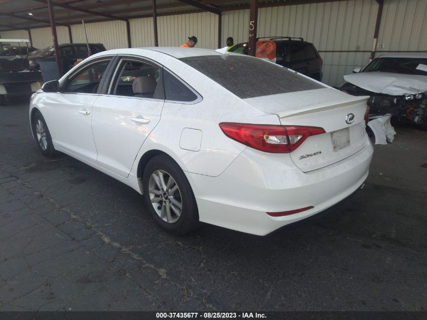 2015 HYUNDAI SONATA 2.4L SE - 5NPE24AF5FH009766