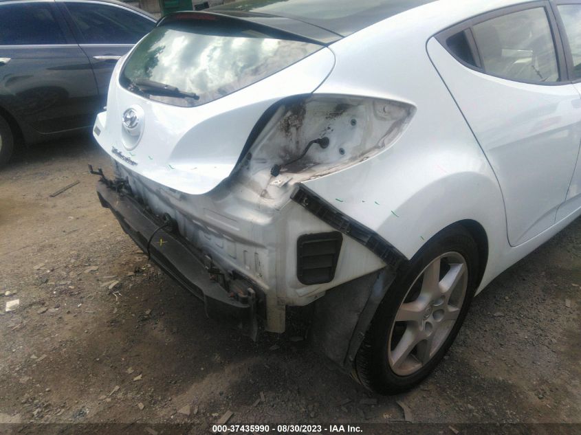 2017 HYUNDAI VELOSTER - KMHTC6AD4HU305154