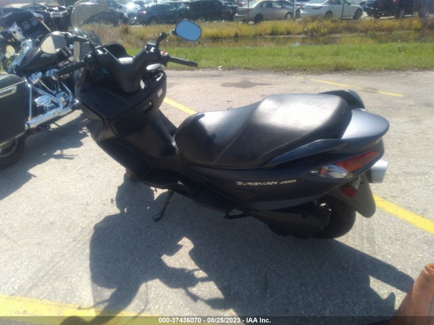 2022 SUZUKI UH200 MLCCH41A4N1600562