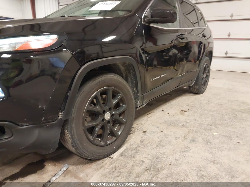 VIN 1C4PJMCBXHW655405 2017 JEEP CHEROKEE LATITUDE