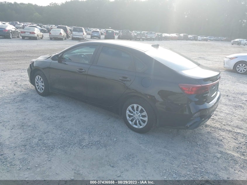 VIN 3KPF24AD1PE566067 2023 KIA FORTE LX