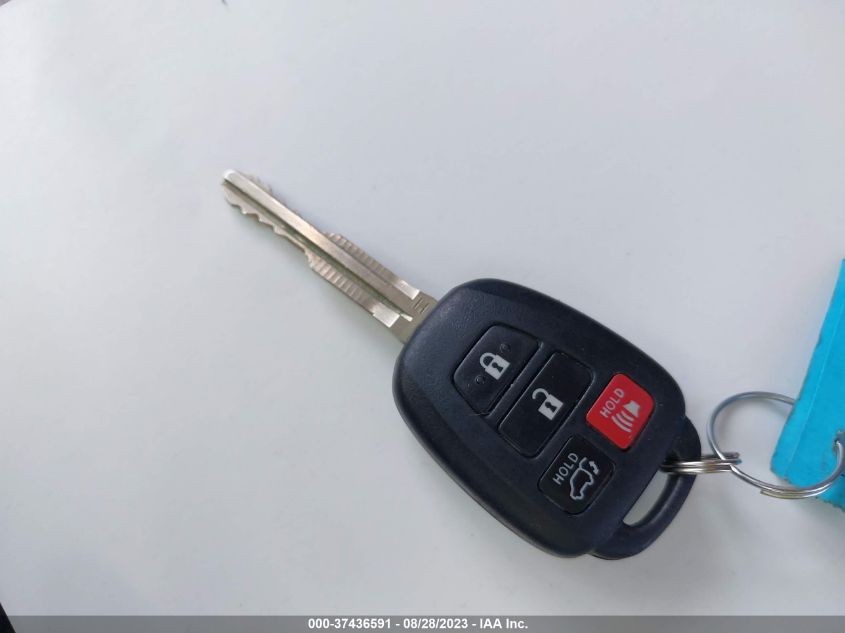 2015 TOYOTA RAV4 XLE - 2T3WFREV2FW170821