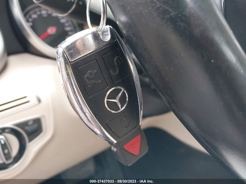 2016 MERCEDES-BENZ C-CLASS C 300 - 55SWF4KB2GU130421