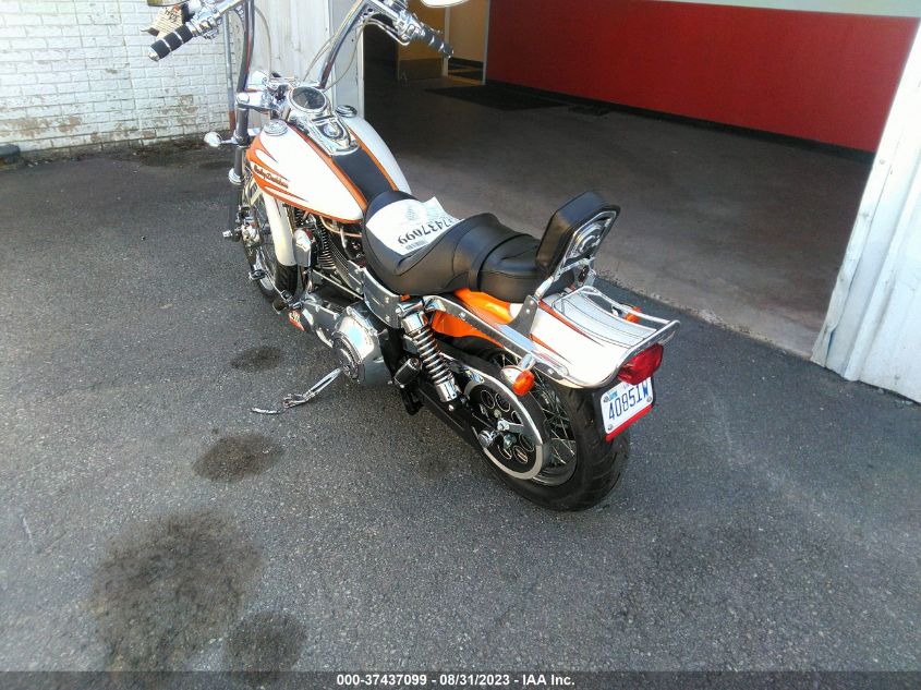 2004 HARLEY-DAVIDSON FXDWGI 1HD1GPW104K328679
