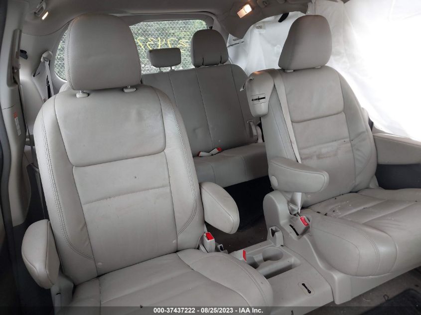 2017 TOYOTA SIENNA XLE/LIMITED - 5TDYZ3DC6HS845734