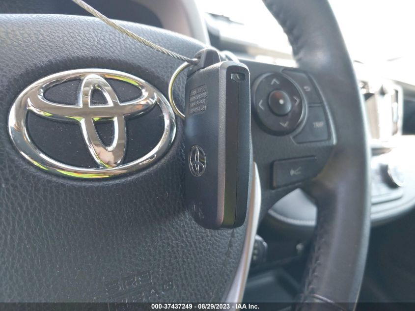 2018 TOYOTA RAV4 XLE/ADVENTURE - 2T3RFREV7JW696125