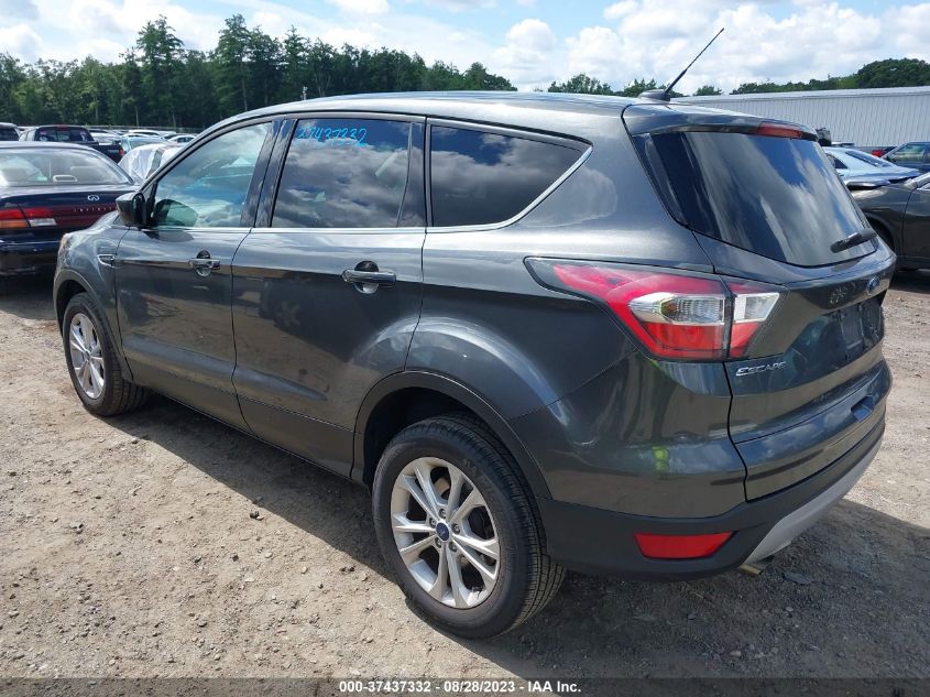 2017 FORD ESCAPE SE - 1FMCU9GD3HUA01884