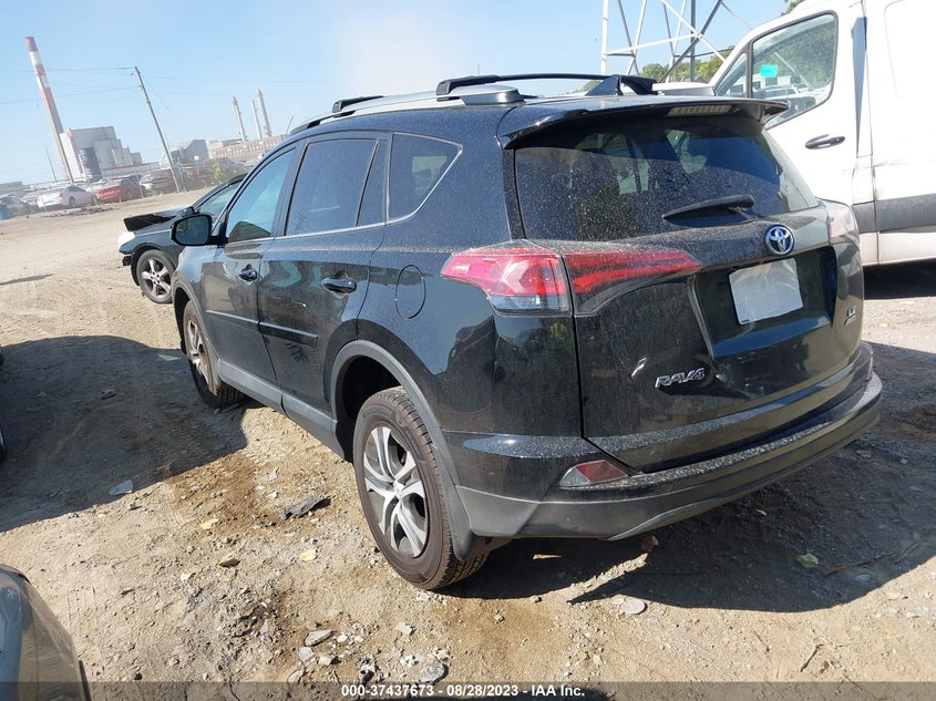 VIN 2T3BFREV1HW590085 2017 TOYOTA RAV4 LE