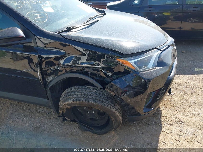 VIN 2T3BFREV1HW590085 2017 TOYOTA RAV4 LE