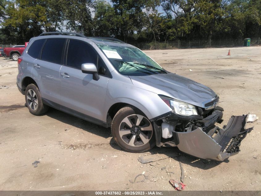 2017 SUBARU FORESTER PREMIUM - JF2SJAEC4HH485367