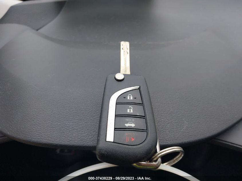 2020 TOYOTA COROLLA LE - 5YFEPRAE3LP109353