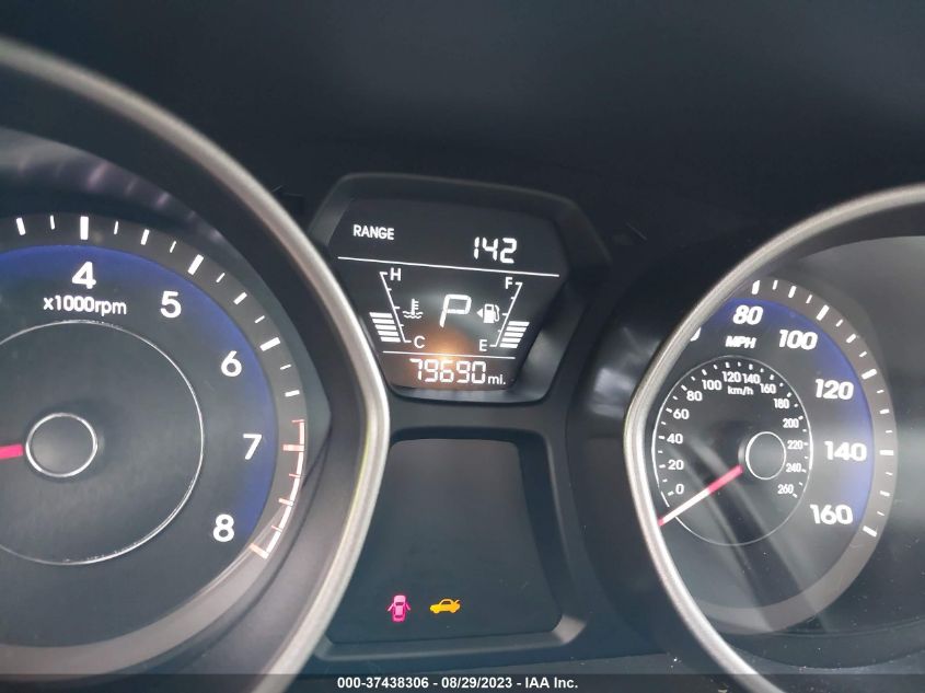 2015 HYUNDAI ELANTRA SE - 5NPDH4AE3FH645524