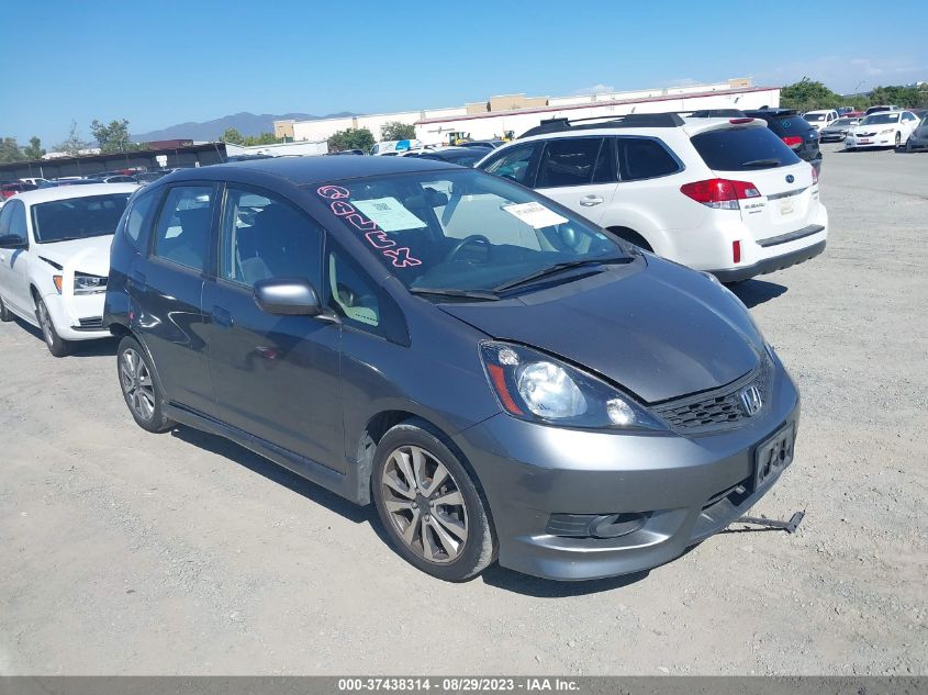 2013 HONDA FIT SPORT - JHMGE8H55DC028068