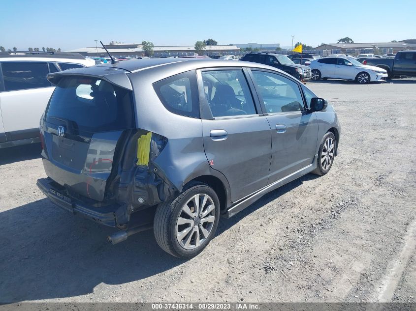 2013 HONDA FIT SPORT - JHMGE8H55DC028068