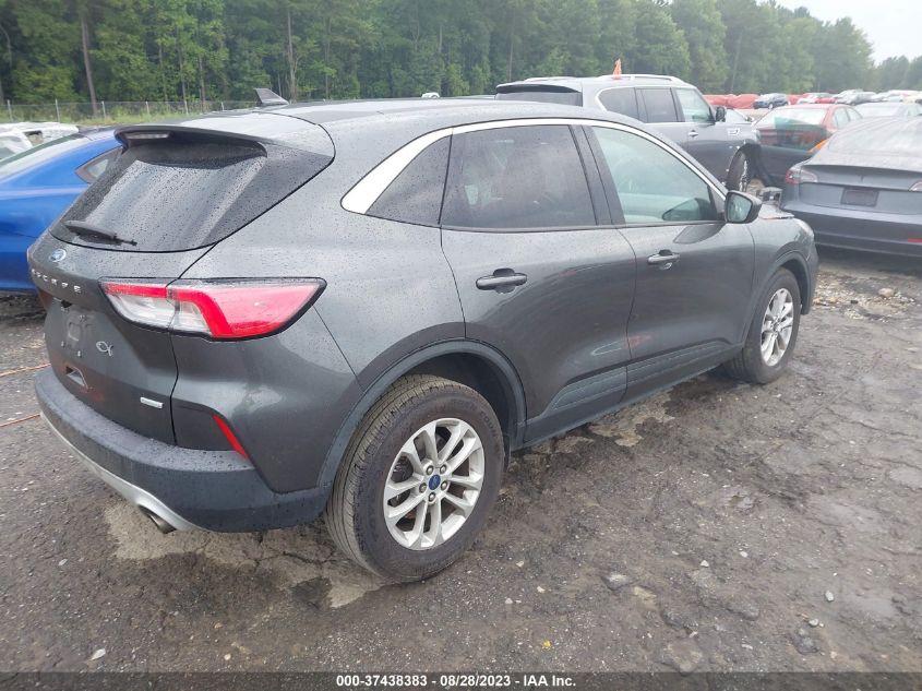 2020 FORD ESCAPE SE - 1FMCU0G62LUA05592