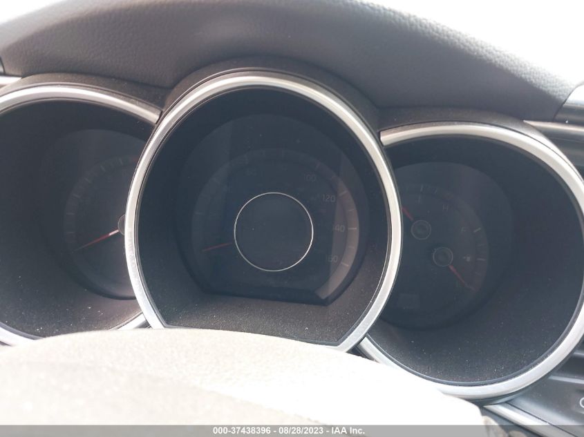 2015 KIA OPTIMA LX - 5XXGM4A78FG453232