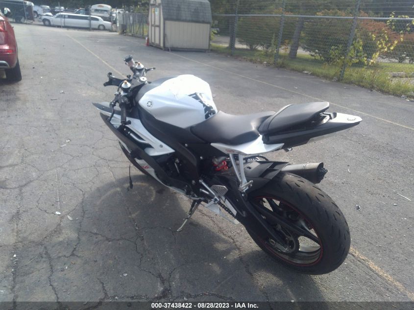 2009 YAMAHA YZFR6 - JYARJ16E29A017771