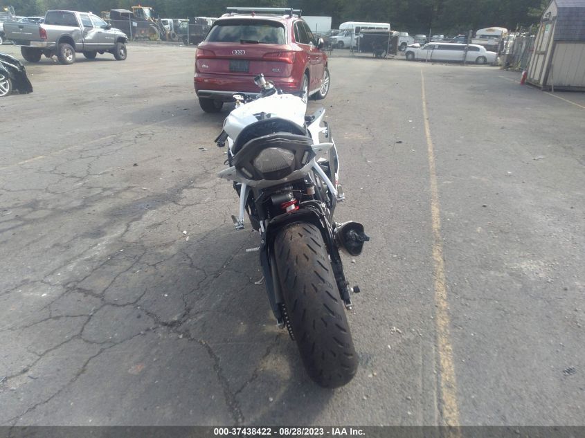 2009 YAMAHA YZFR6 - JYARJ16E29A017771
