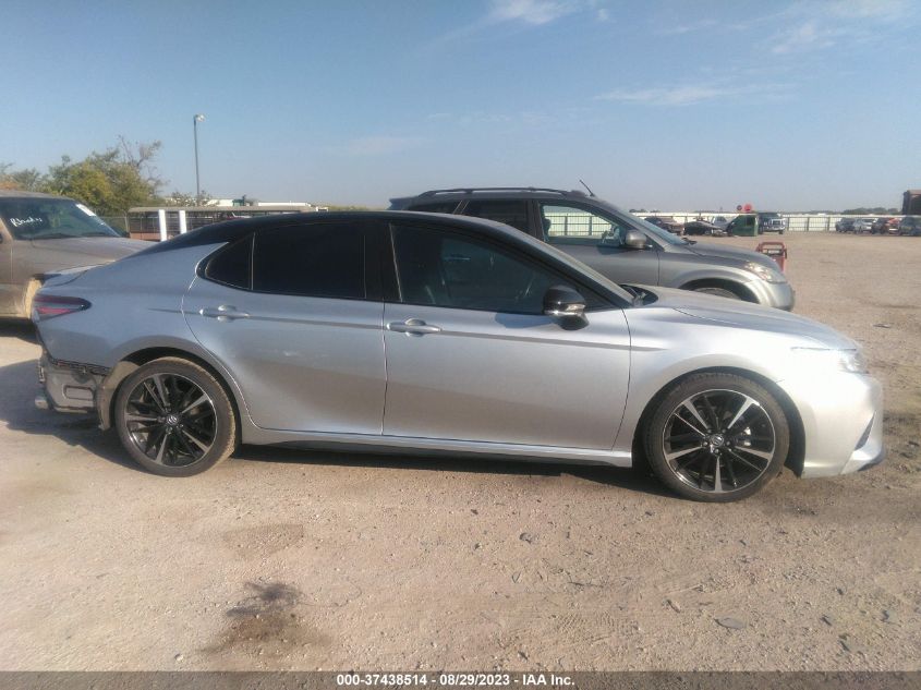 2018 TOYOTA CAMRY XSE - 4T1B61HK8JU047320