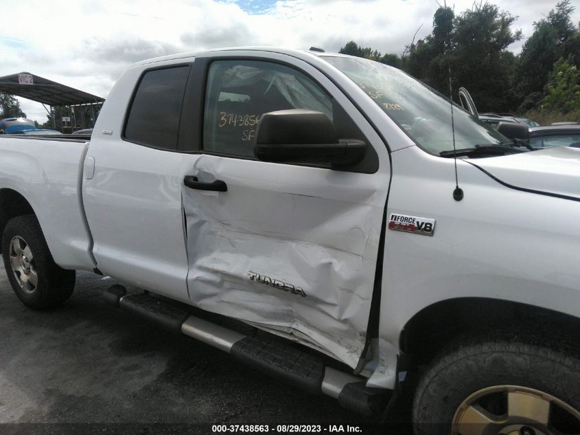 2013 TOYOTA TUNDRA 4WD TRUCK - 5TFUY5F1XDX303176