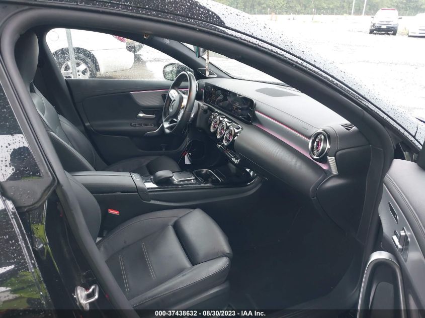 2022 MERCEDES-BENZ CLA CLA 250 - W1K5J4HBXNN248482