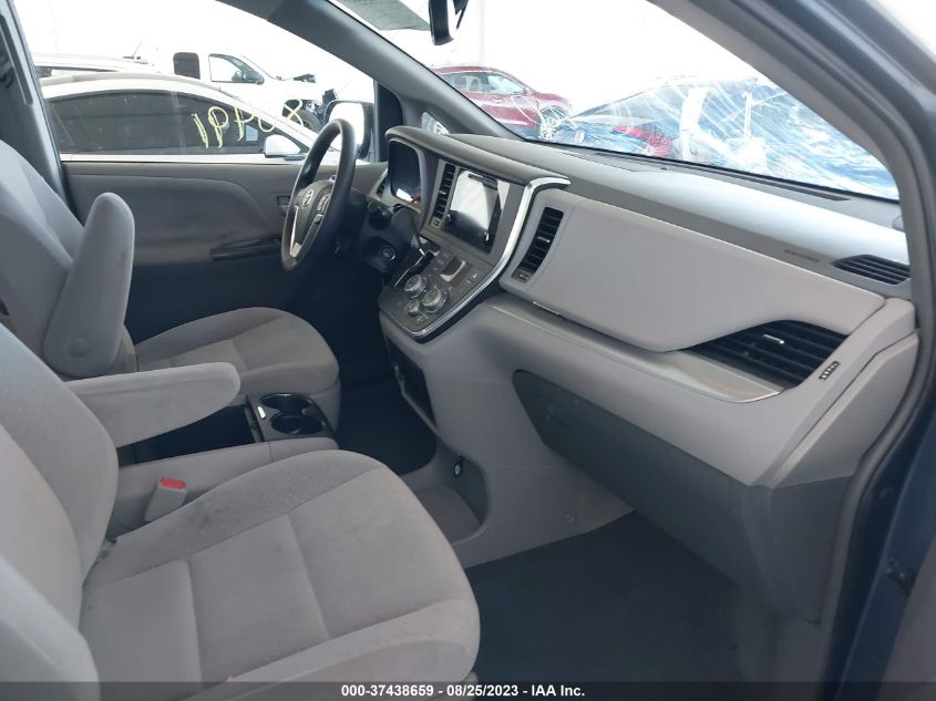 2016 TOYOTA SIENNA LE - 5TDKK3DC8GS733770
