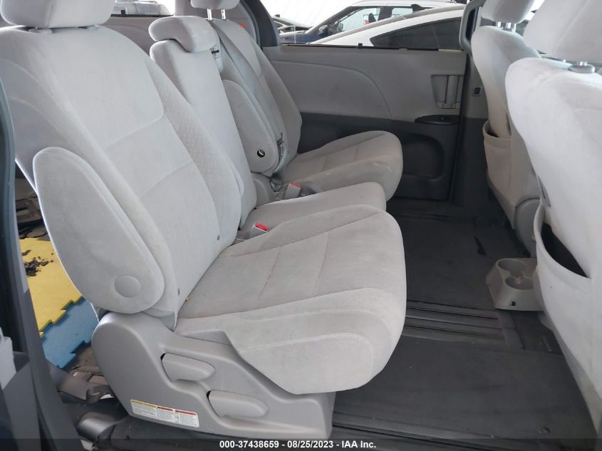 2016 TOYOTA SIENNA LE - 5TDKK3DC8GS733770