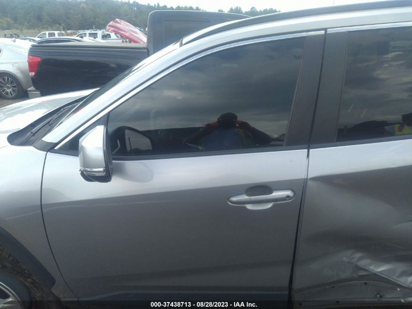 2020 TOYOTA RAV4 XLE - 2T3W1RFVXLC044684