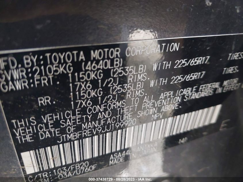 2018 TOYOTA RAV4 LE - JTMBFREV9JJ199920