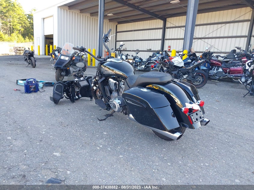 VIN 56KLCBRRXP3415752 2023 INDIAN MOTORCYCLE CO. CHALLENGER