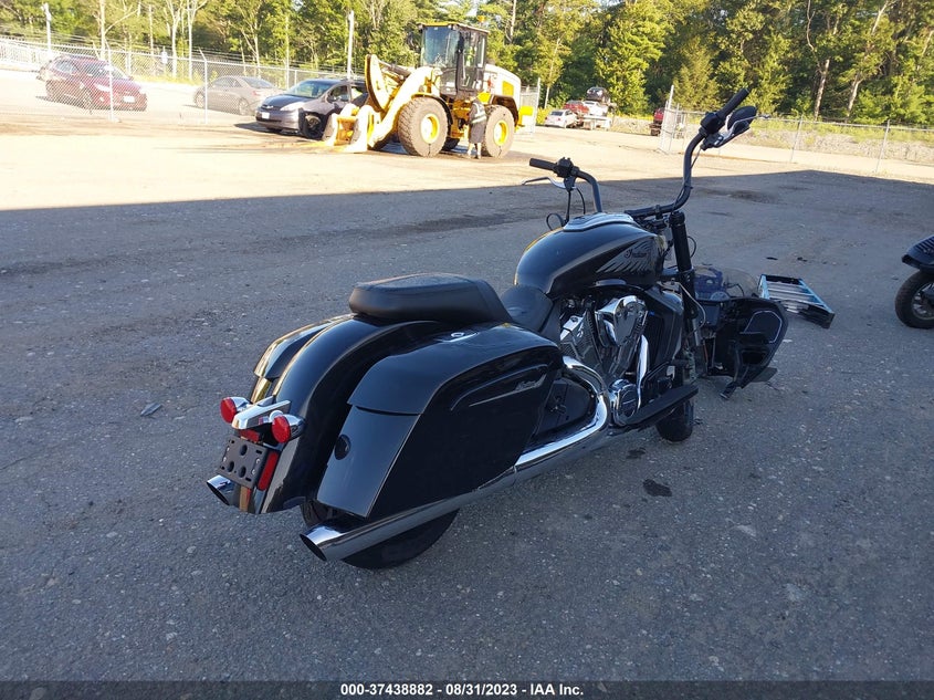 VIN 56KLCBRRXP3415752 2023 INDIAN MOTORCYCLE CO. CHALLENGER