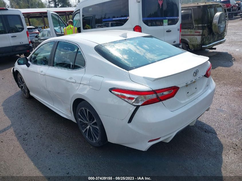 2020 TOYOTA CAMRY SE - 4T1G11AK0LU943385