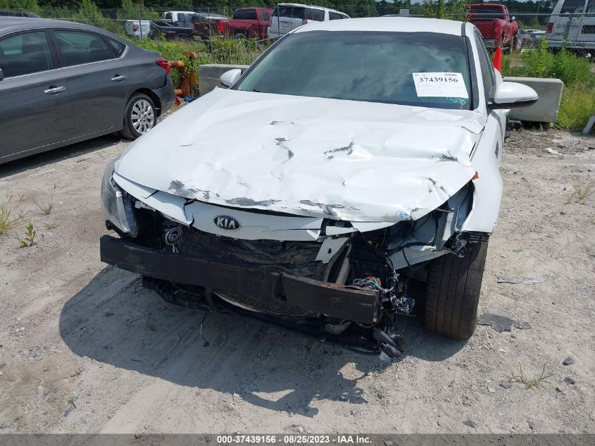 2017 KIA OPTIMA LX - 5XXGT4L31HG124047