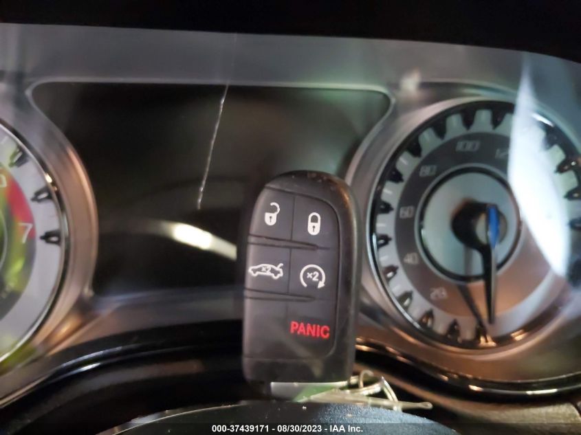 2020 CHRYSLER 300 S - 2C3CCABT2LH122929