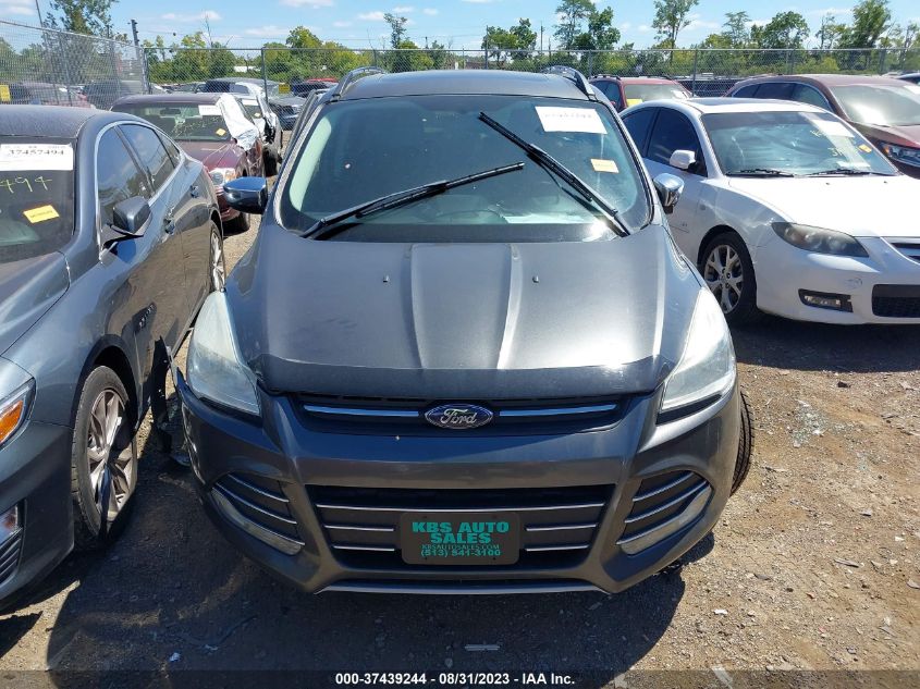 2015 FORD ESCAPE SE - 1FMCU0G98FUB51896