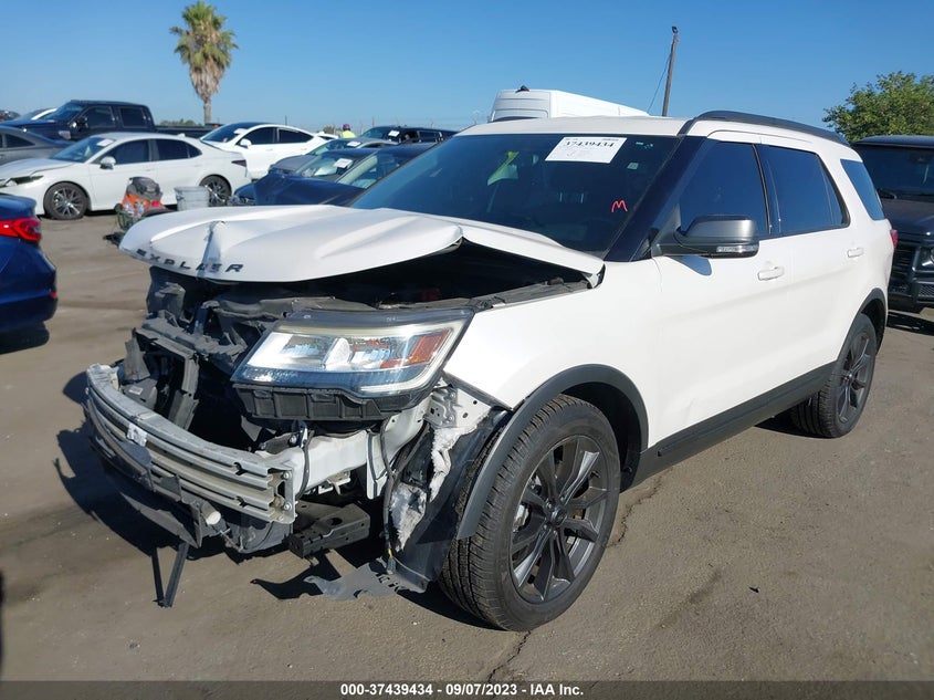 VIN 1FM5K7D80HGC32508 2017 FORD EXPLORER XLT