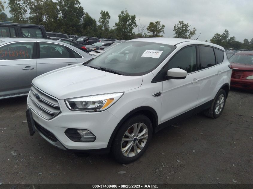 2019 FORD ESCAPE SE - 1FMCU0GD3KUC57526