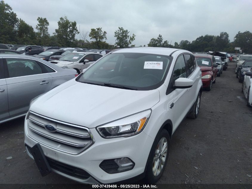 2019 FORD ESCAPE SE - 1FMCU0GD3KUC57526