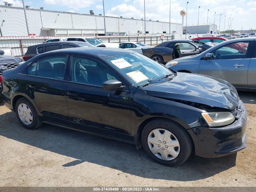 2014 VOLKSWAGEN JETTA SEDAN S - 3VW2K7AJ8EM304097