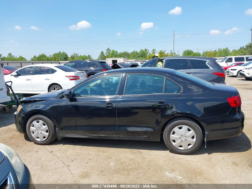 2014 VOLKSWAGEN JETTA SEDAN S - 3VW2K7AJ8EM304097