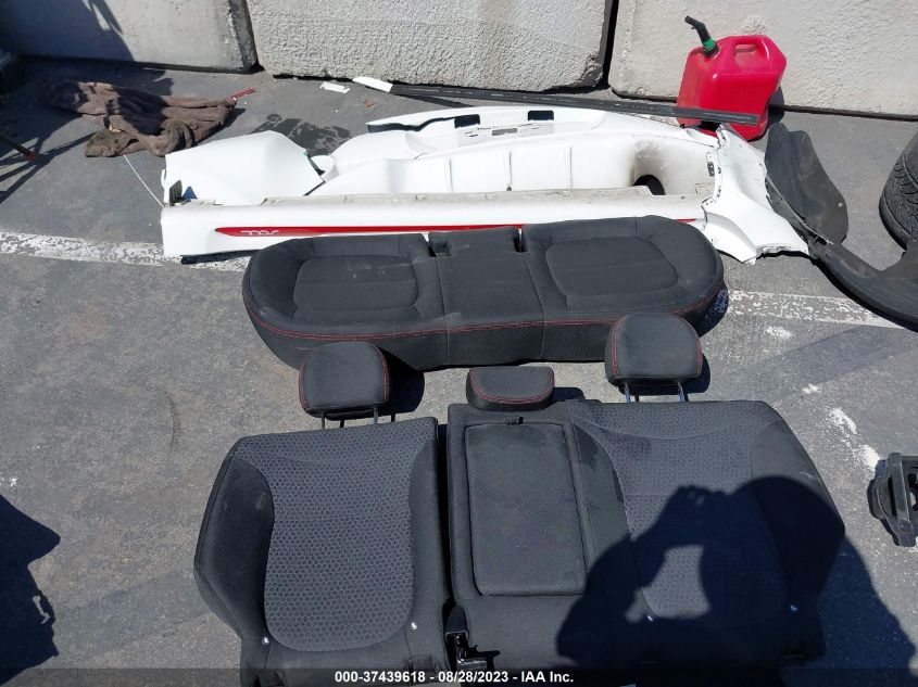 2014 KIA SOUL + - KNDJP3A51E7013219