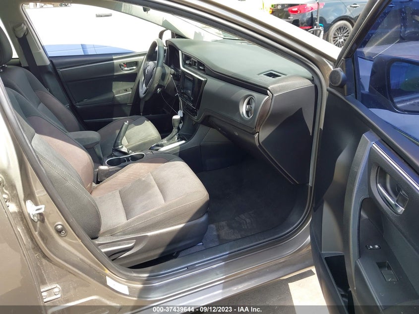 VIN 2T1BURHE5JC987168 2018 TOYOTA COROLLA L/LE/XLE/SE/XSE
