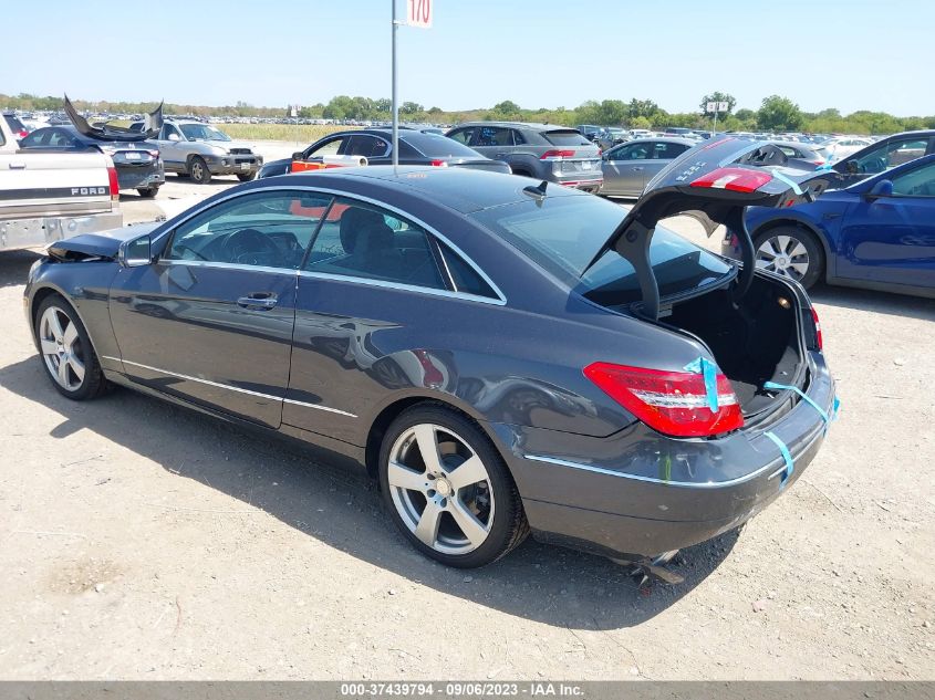 2013 MERCEDES-BENZ E 350 WDDKJ5KB1DF197917