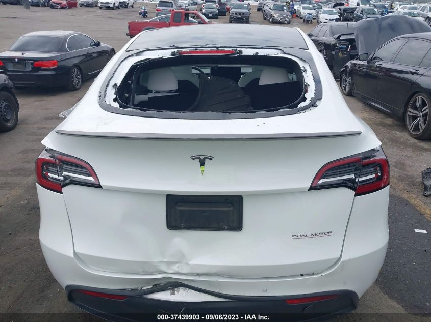 7SAYGDEFXNF339024 Tesla Model Y PERFORMANCE 15