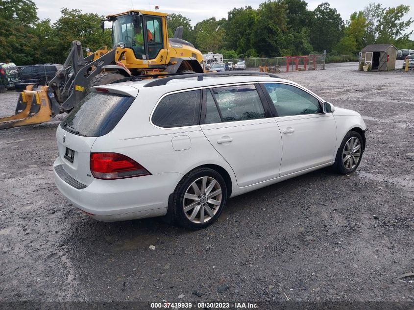 2014 VOLKSWAGEN JETTA SPORTWAGEN TDI W/SUNROOF & NAV - 3VWML7AJXEM616251